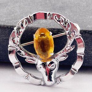 VINTAGE Silver tone metal and golden honey yellow rhinestone stag's head brooch